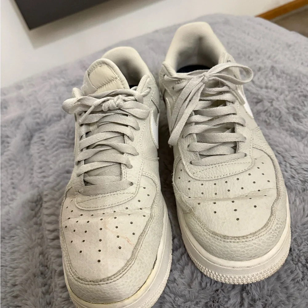 Nike Off-White Lace-Up Sneakers